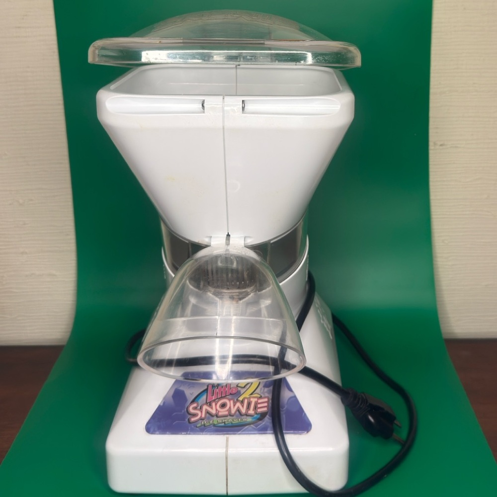 Little Snowie 2.0 Used but great condition and thoroughly cleaned.